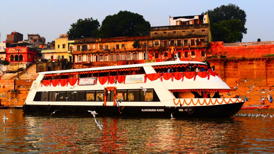 Alaknanda Cruiseline